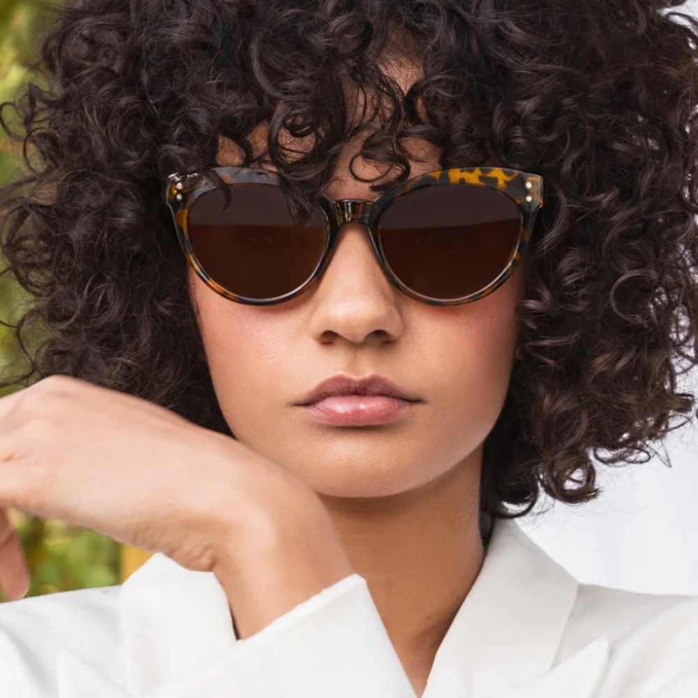 New in bag Saint Owen x curateur tortoise shell sunglasses